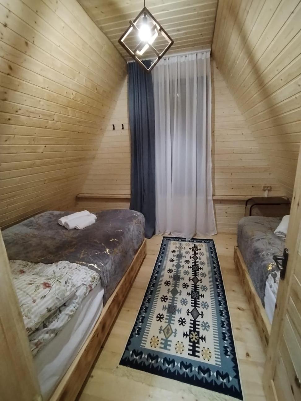 מסטיה Guesthouse Venera מראה חיצוני תמונה
