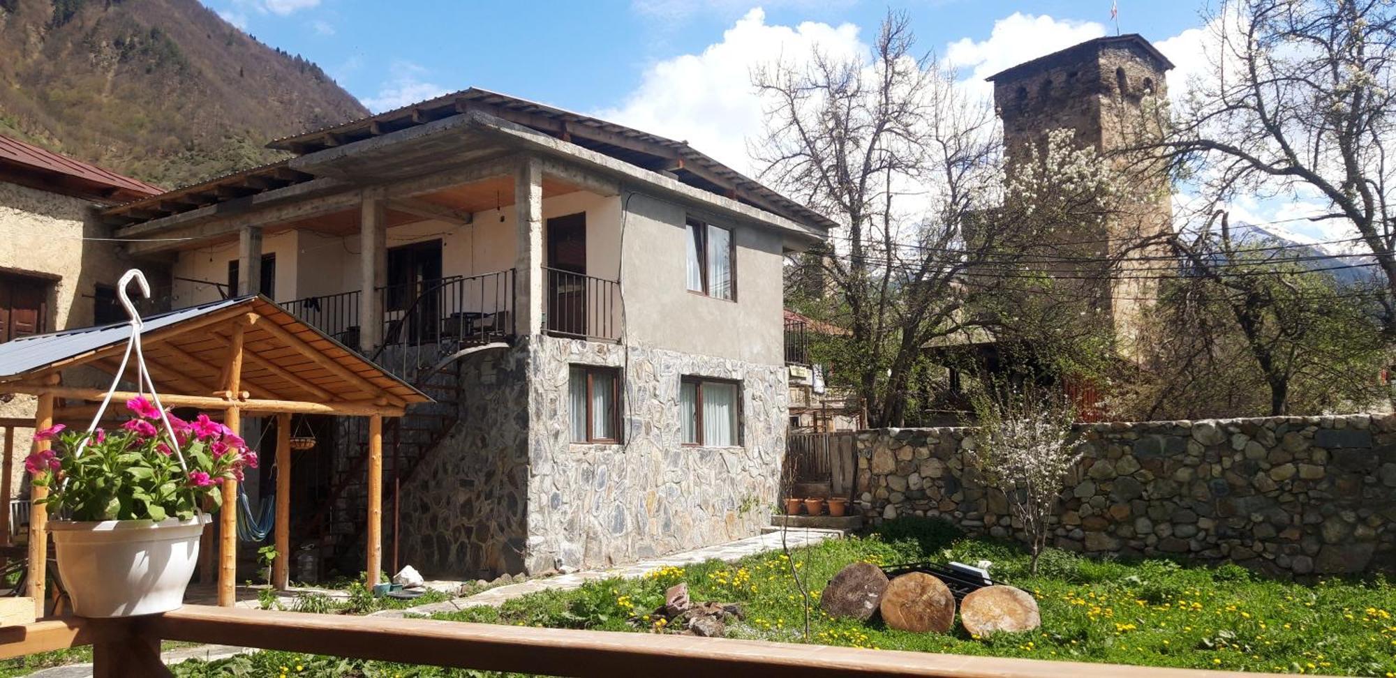 מסטיה Guesthouse Venera מראה חיצוני תמונה