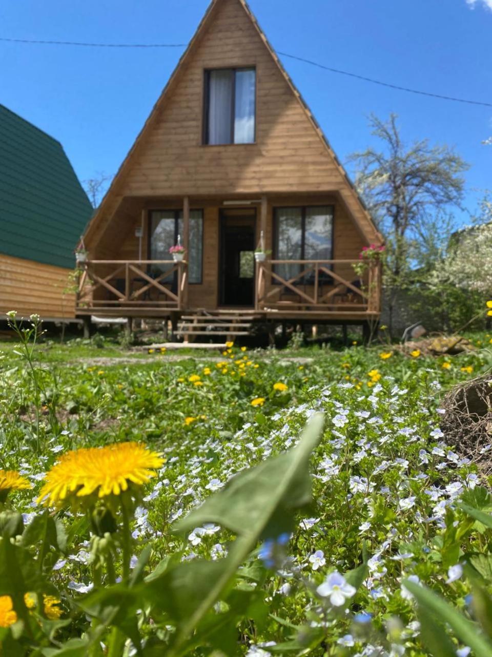 מסטיה Guesthouse Venera מראה חיצוני תמונה